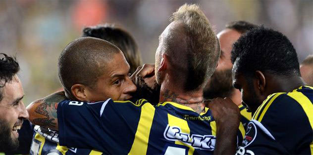 Kanarya son anda coşuyor
