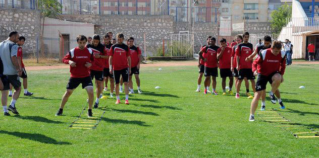 Niğde taraftarını heyecan sardı