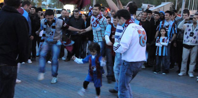 Taksim'de isyan günleri sürüyor