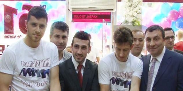 Aykut ve Ferhat açılışta