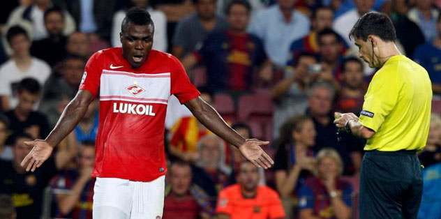 Emenike'nin aklı hala Türkiye'de