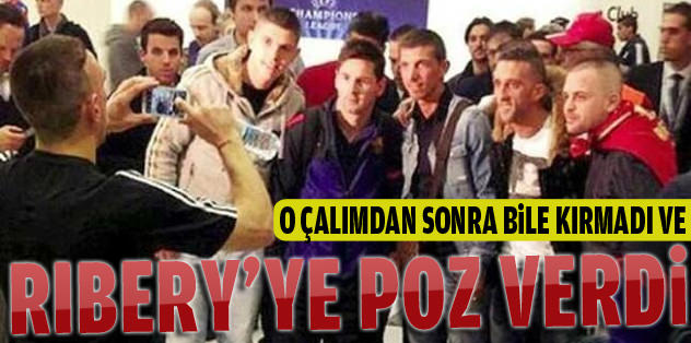 Messi 4-0'a ra�men sevenlerini k�rmad�