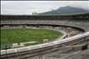 Maracana y�k�l�yor