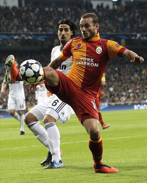 Dev maçtan kareler