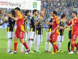 Fenerbahçe-Galatasaray maç�n�n foto�raflar�