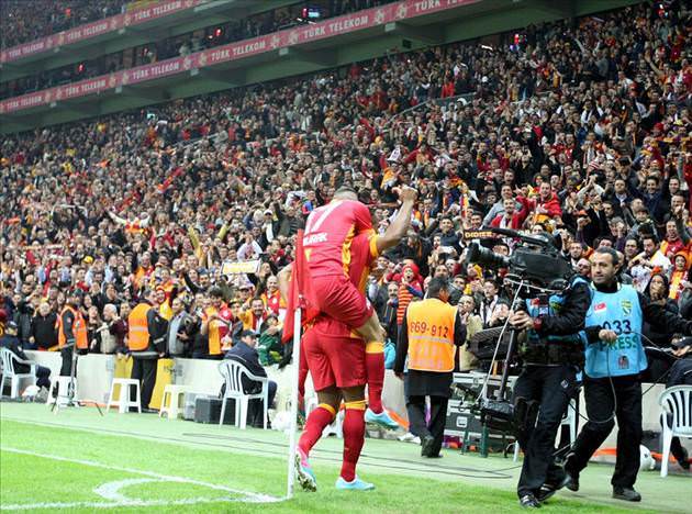 Galatasaray 3-1 SB Elazığspor maçının twitter geyikleri