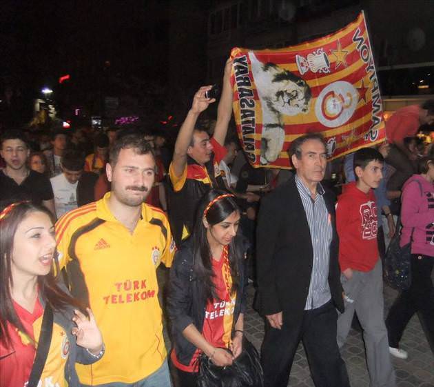 Galatasaray'ın şampiyonluğu twitterı salladı