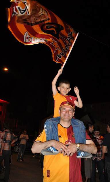 Galatasaray'ın şampiyonluğu twitterı salladı