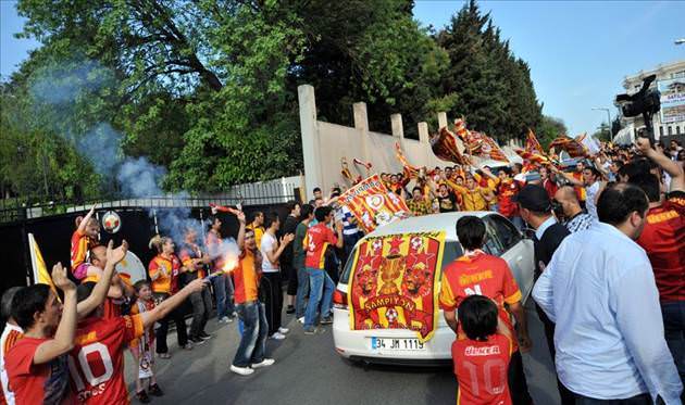 Galatasaray'ın şampiyonluğu twitterı salladı