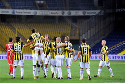 Fenerbah�e moral buldu