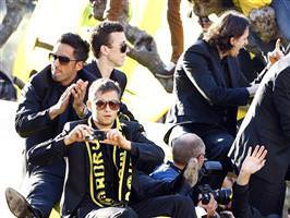 Dortmund'dan �ampiyonluk turu