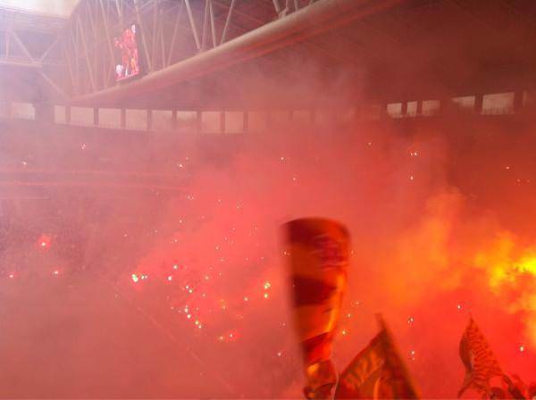 Arena'da şampiyonluk kutlamaları
