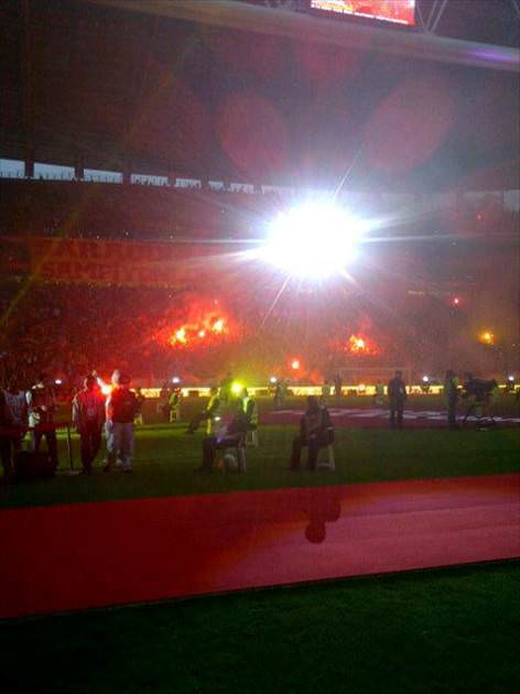 Arena'da şampiyonluk kutlamaları
