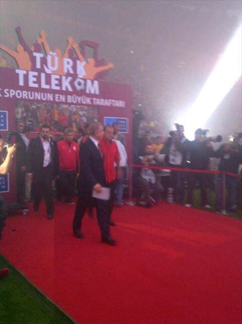 Arena'da şampiyonluk kutlamaları
