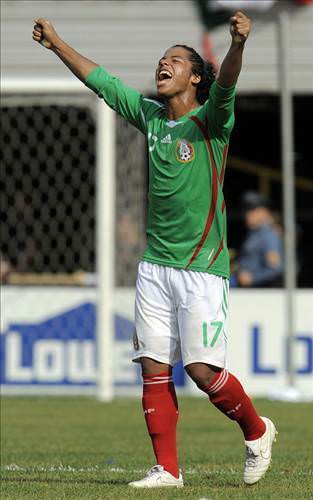 Dos Santos'u tan�y�n