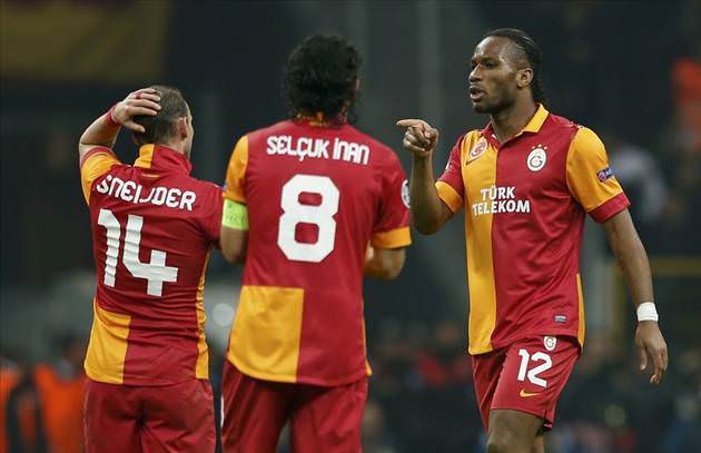 Galatasaray - Real Madrid maçından kareler