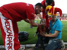 Gaziantepspor-Galatasaray maç� öncesi ç�kan olaylar