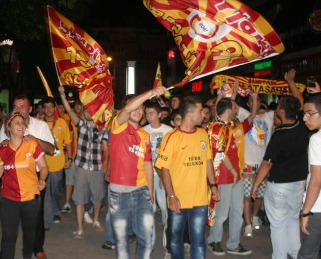 İnternette Süper Kupa Geyikleri