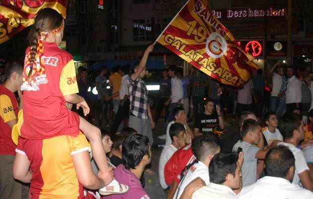 İnternette Süper Kupa Geyikleri