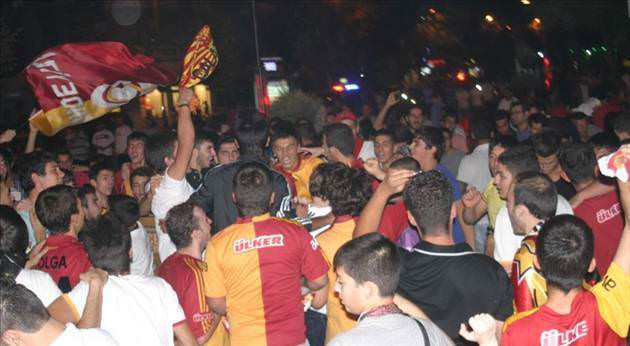 İnternette Süper Kupa Geyikleri
