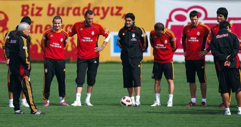 Galatasarayl� oyuncuya 10 milyon