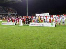 Karabükspor - Be�ikta� (Spor Toto Süper Lig 3. Hafta Maç�)
