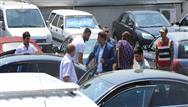 Kocaman ve futbolcular Metris'teydi