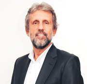 Hakkı Yalçın