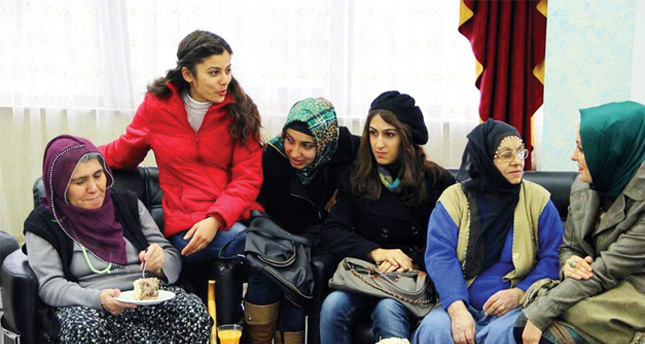 Çok eskilerden bir dost...