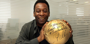 Pele efsanesi sarsılıyor
