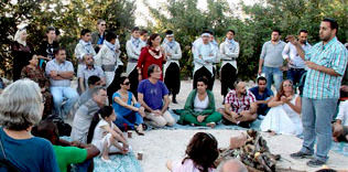 Barış Vahası köyü sakinleri