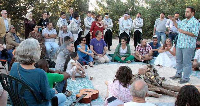 Barış Vahası köyü sakinleri