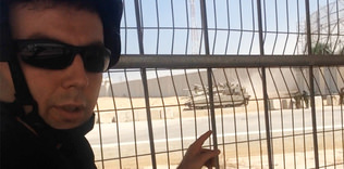 Bizim bize ettiğimizi kimse bize etmiyor