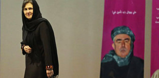 Afganistan’da artık ‘görünür’ bir First Lady var