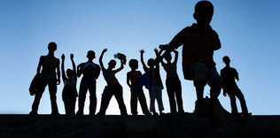 Davetiyeniz ile ‘umut olun