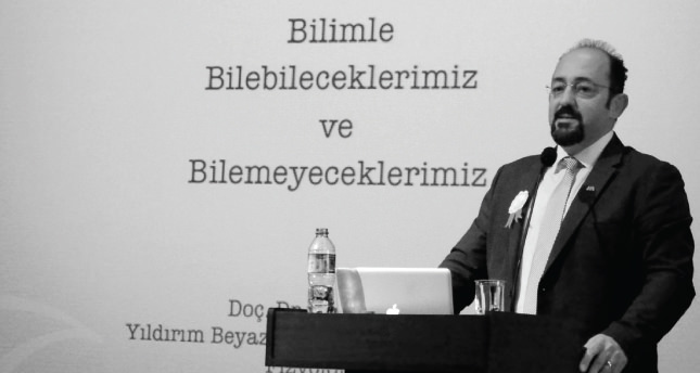 Aşk kaybolmaya direnen bir duygudur