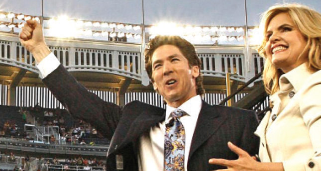 Para ve güç üzerine kurulan vaaz imparatorluğu