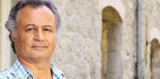 Gurbet ancak edebiyet ile buluşunca sonlanır