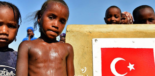 Sizlerde Bir Yetimin Elinden Tutabilirsiniz