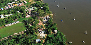 Surinam: Az gelişmişliği bir yük gibi sırtımda taşıyorum