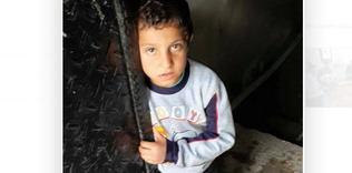 Mülteciler için gençler bir arada