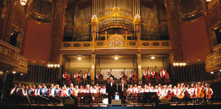 Budapeşte Gypsy Senfoni Orkestrası