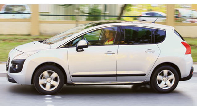 TEST: PEUGEOT 3008 1.6 HDI AUTO6R