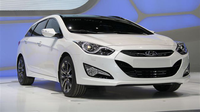 HYUNDAİ İ40 İLE HEDEF BÜYÜTÜYOR