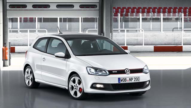 İKİ YENİ POLO