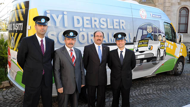 ŞOFÖRLER İÇİN DERS ZİLİ ÇALIYOR