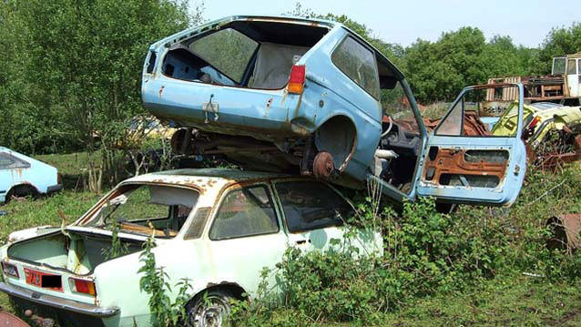 ÖMRÜNÜ TAMAMLAMIŞ OTOMOBİLLER