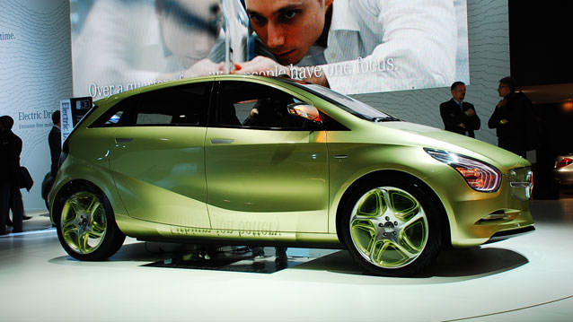 GELECEĞİN TREND OTOMOBİL RENKLERİ
