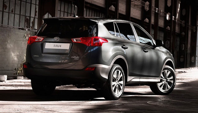 KARŞINIZDA YENİ TOYOTA RAV4