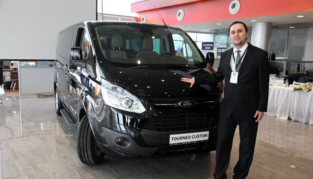 FORD OTOSAN'I TEMSİL EDECEK
